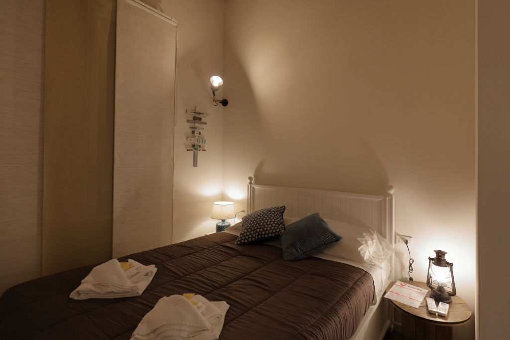Code Rent A Room