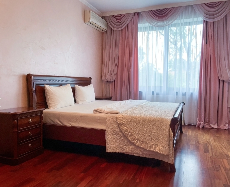 Квартира на Огарёва 32