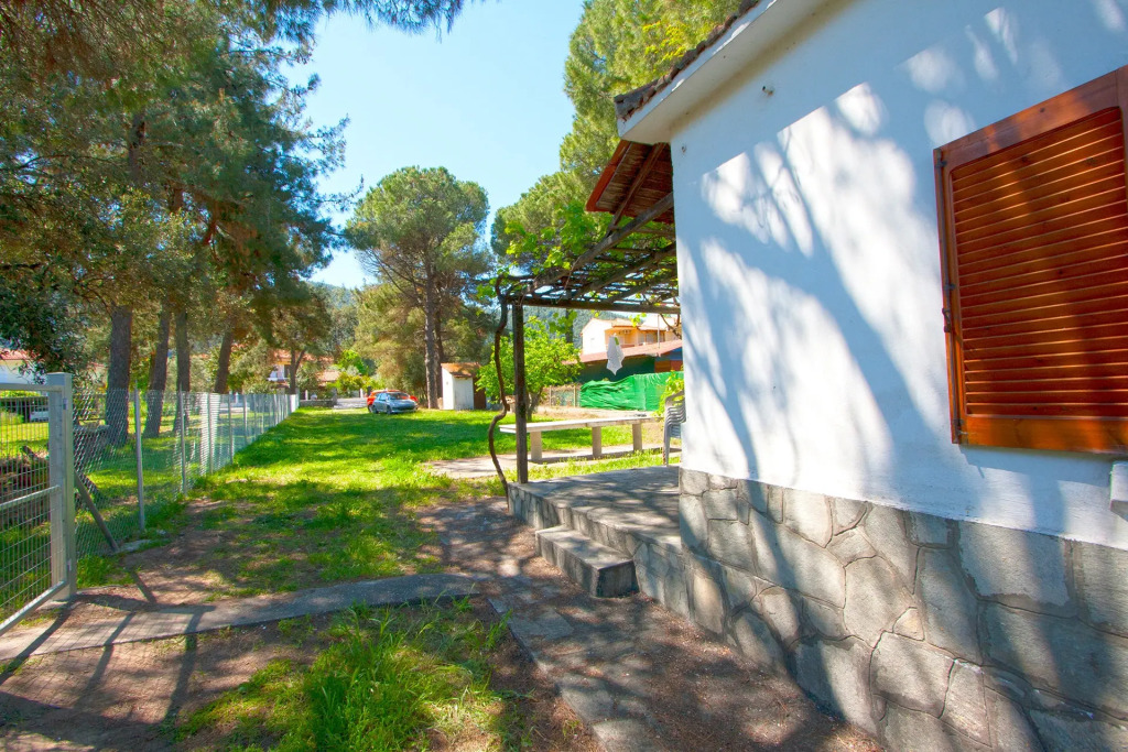 Вилла Docker BeachFront House Vourvourou
