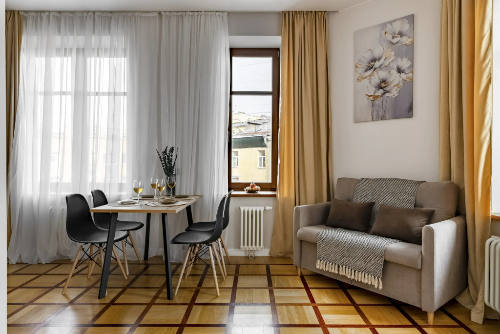 Апартаменты MyhomeYourhome на 7-ой линии Васильевского острова 62к2