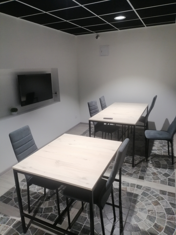Меблированные комнаты в Коттедже с лужайкой
