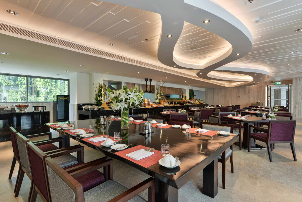 Отель Dream Phuket Hotel and Spa