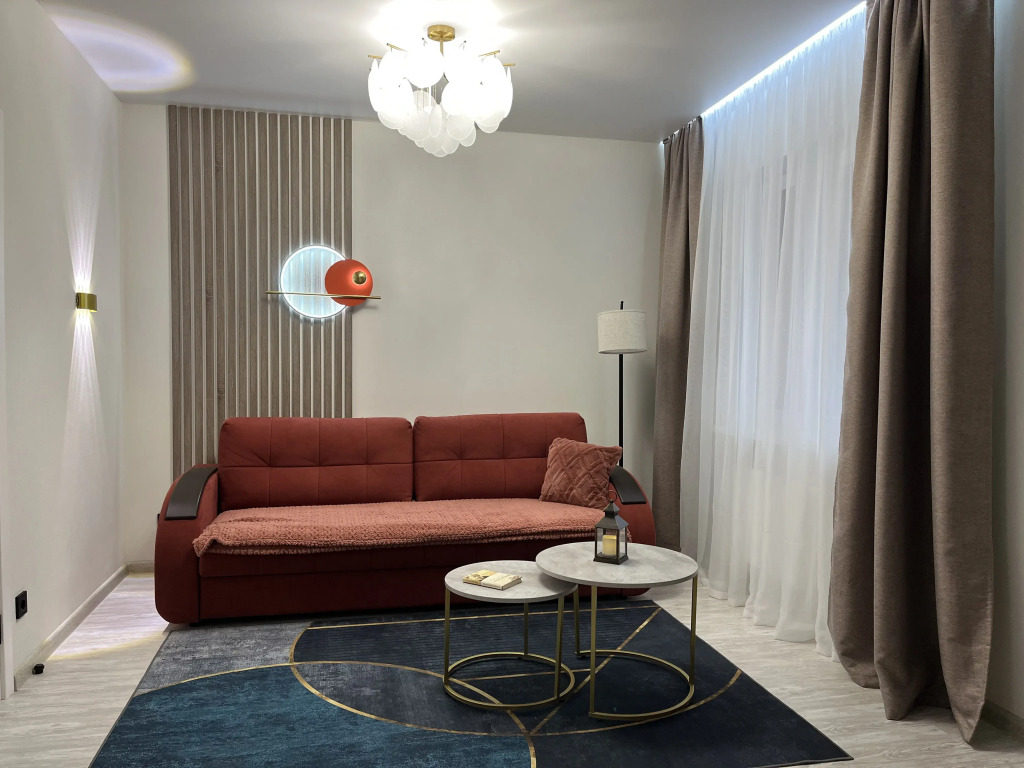 Квартира Парадайз LUX с камином в центре