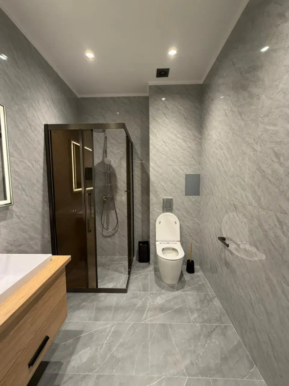 Отель Auris Hotel
