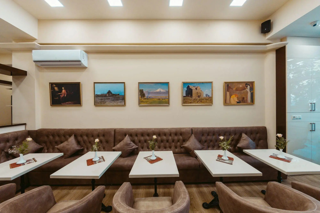 Limage Art Hotel
