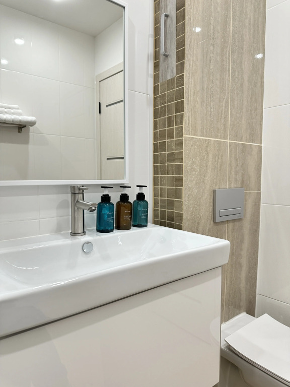 Ryadom S Zhd Vokzalom Flat