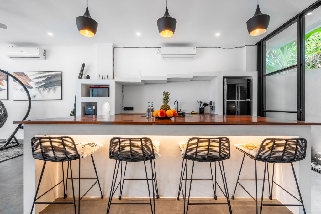 Вилла Sunny Home