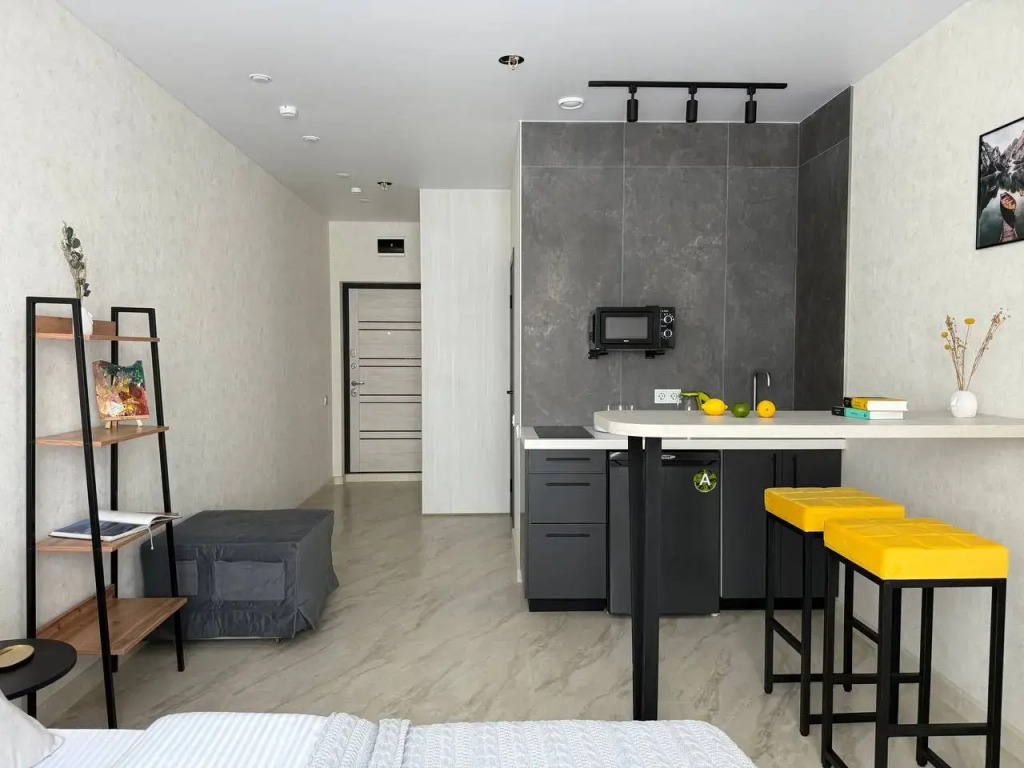 Апартаменты Prim Rooms Aura Yellow Splash