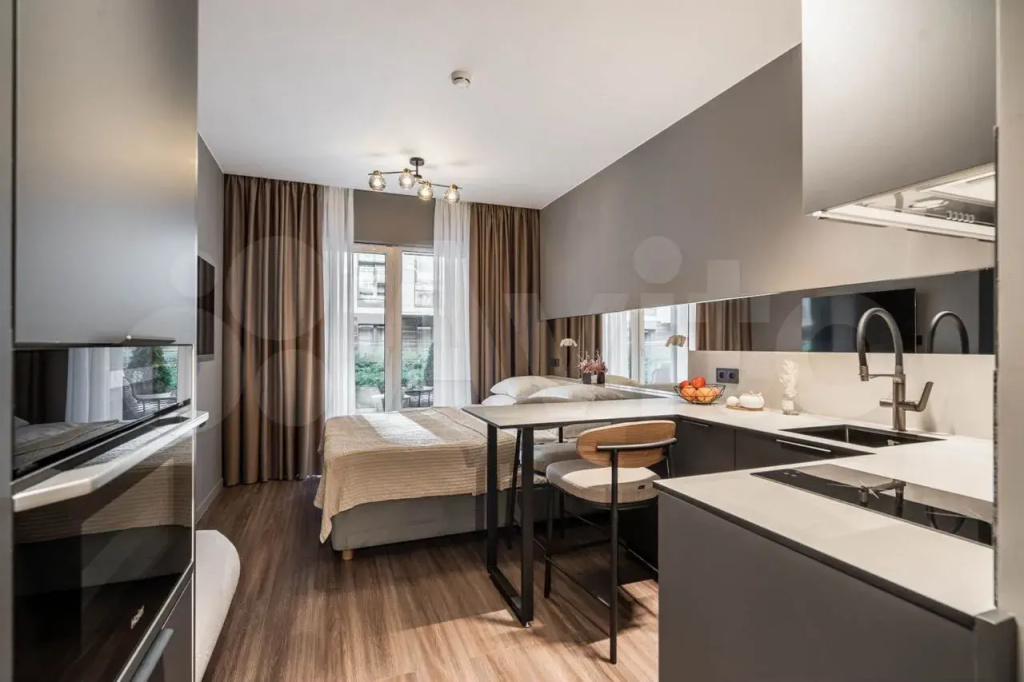 Апартаменты 3Roomz с бассейном и спортзалом