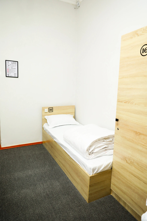 Yassi Hostel
