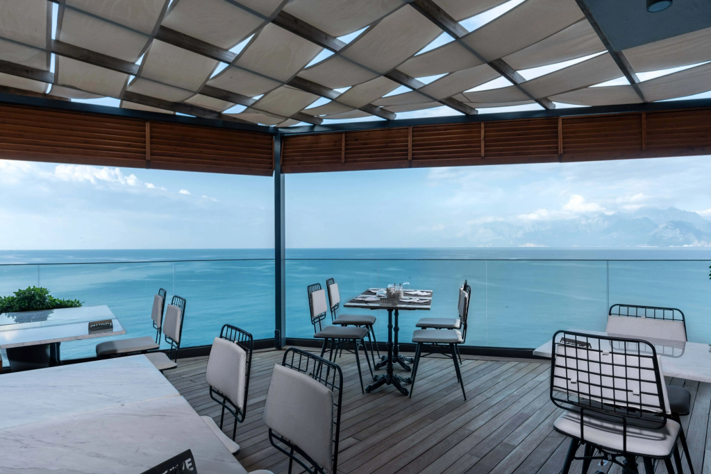 Perge Hotels