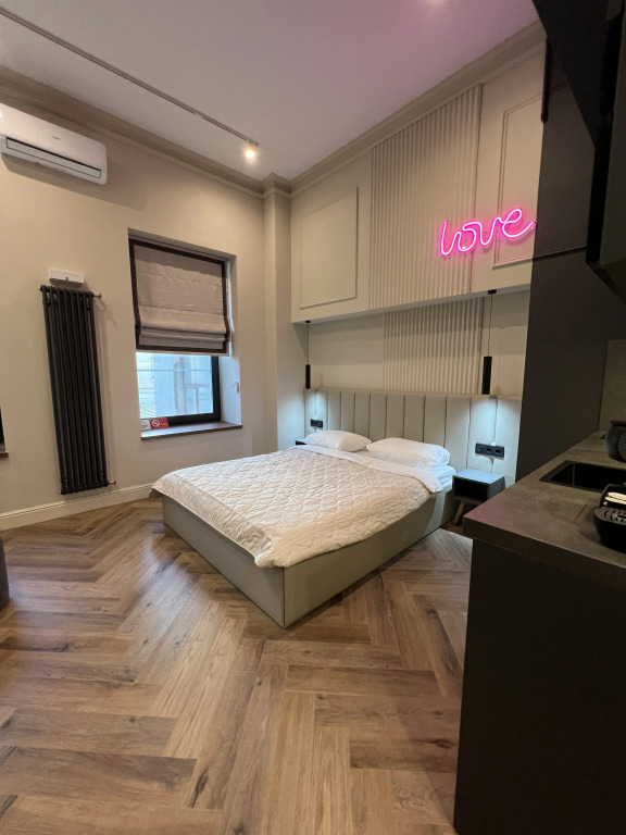 Апартаменты Family Luxury Apartments 4 (без вида - ремонт фасада; временно)