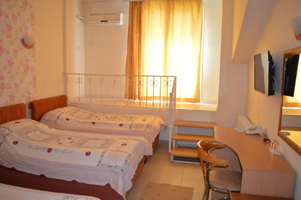 Vip Hotel