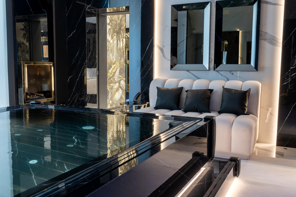 Отель Bra Hotel