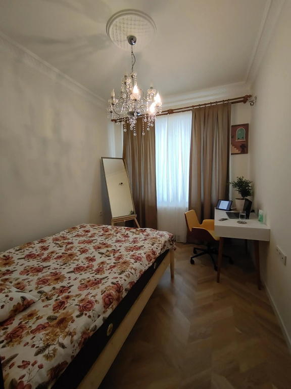 Apartments 2BR balcony house near Hilton bosphorus hotel