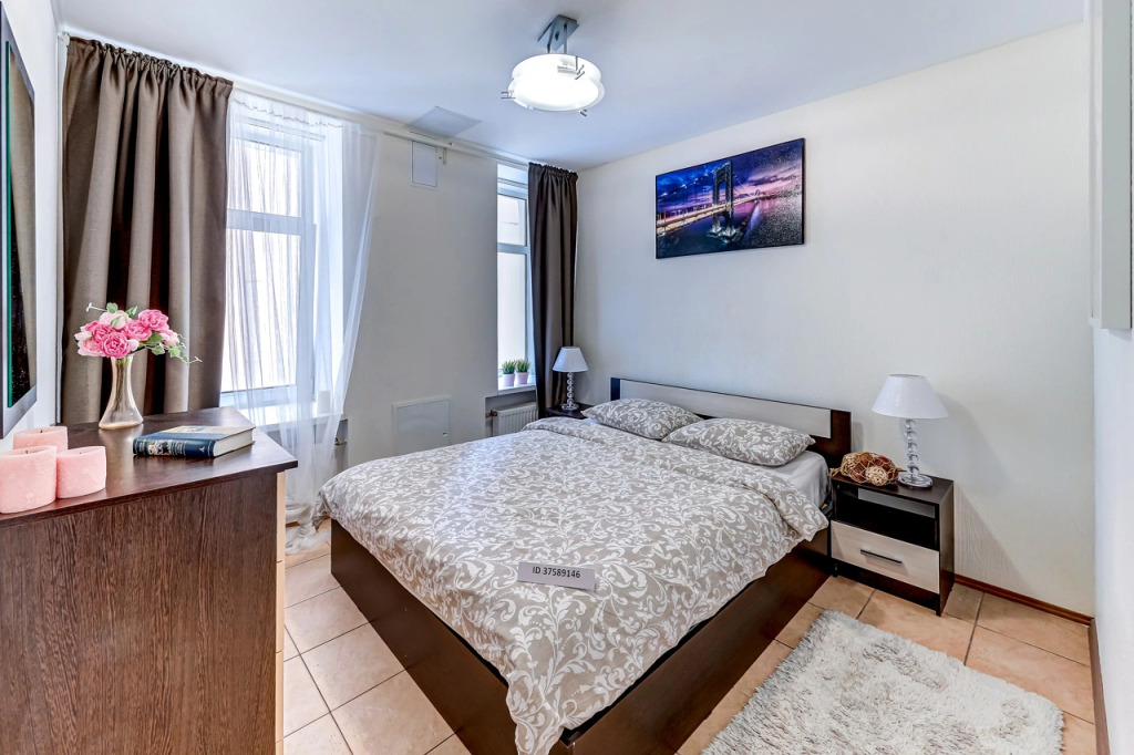 Апартаменты Art Square Apartment