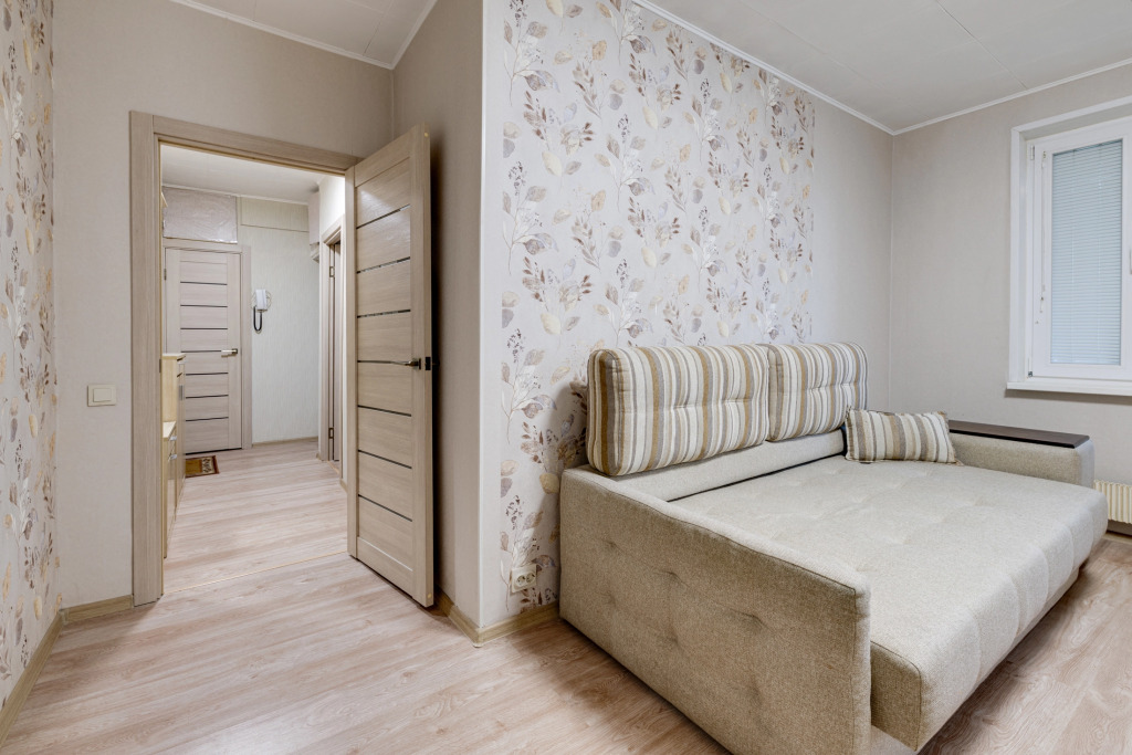 Na Ul Dekabristov 21 Flat