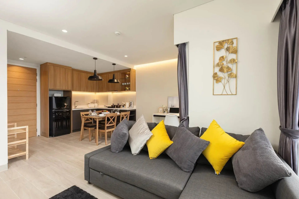 Апартаменты Lakeside Residences 2 bedrooms 1709