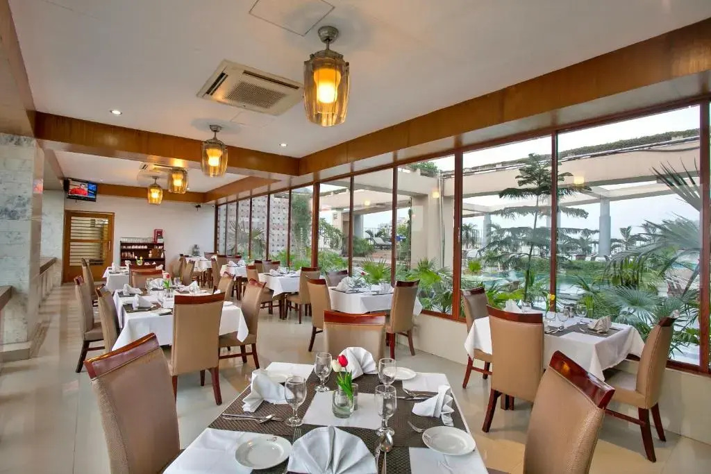 FARS Hotel & Resorts - BAR-Buffet-Pool-SPA