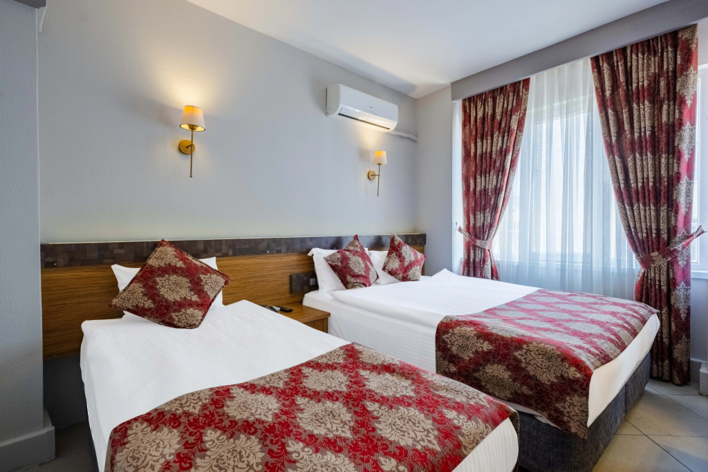 Mevre Hotel