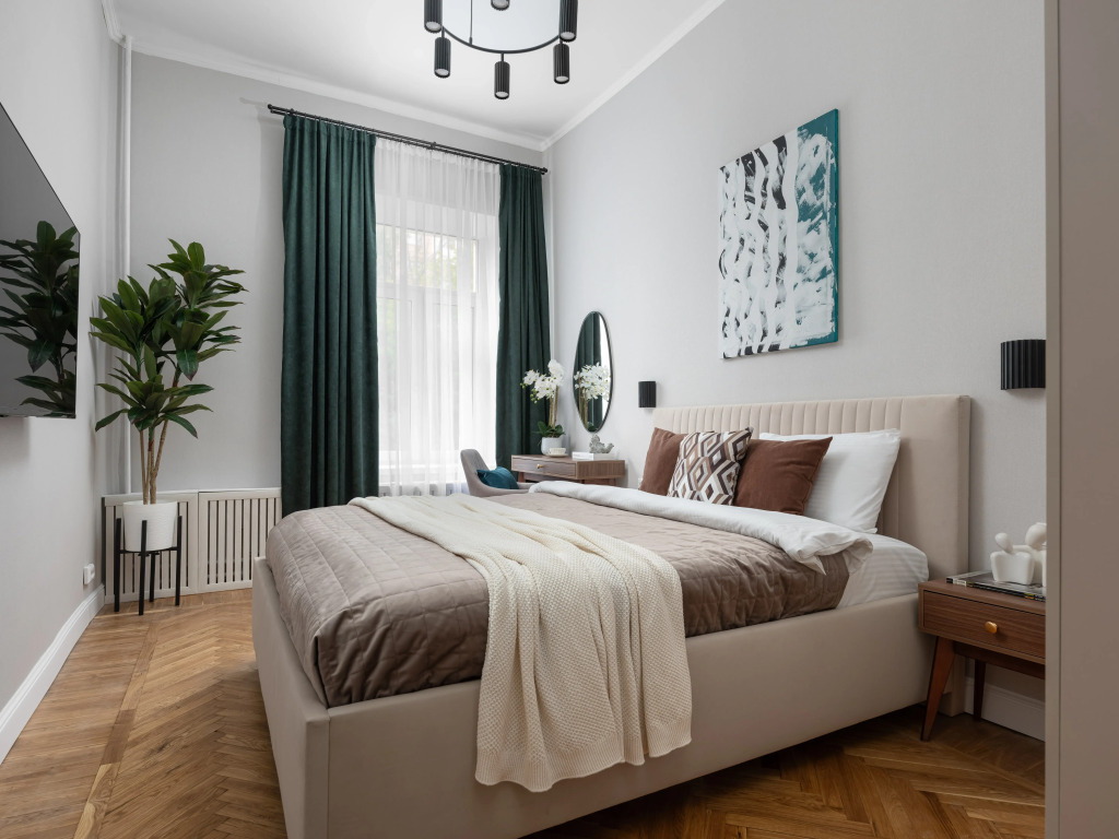 Квартира GM Apartments Четырехкомнатные с двумя санузлами