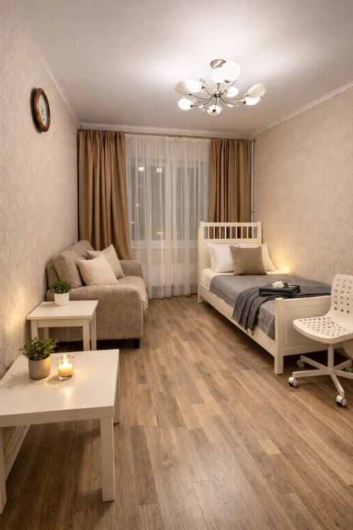 Апартаменты Шведская Крона трехкомнатные у Удельного Парка
