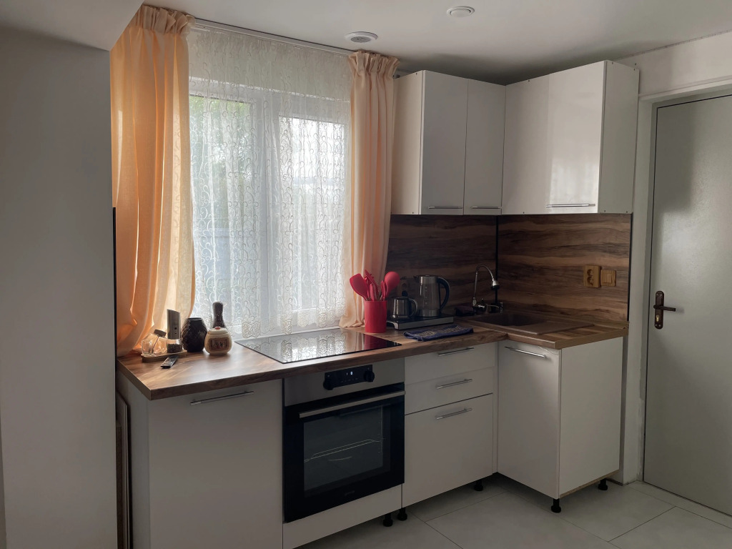 Квартира cтудия 33м² рядом с ТЦ Мармелад