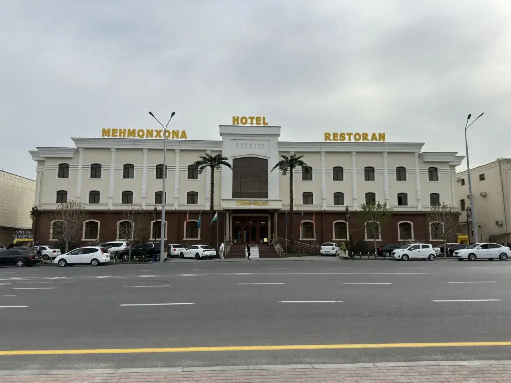 Zilol Baxt Hotel