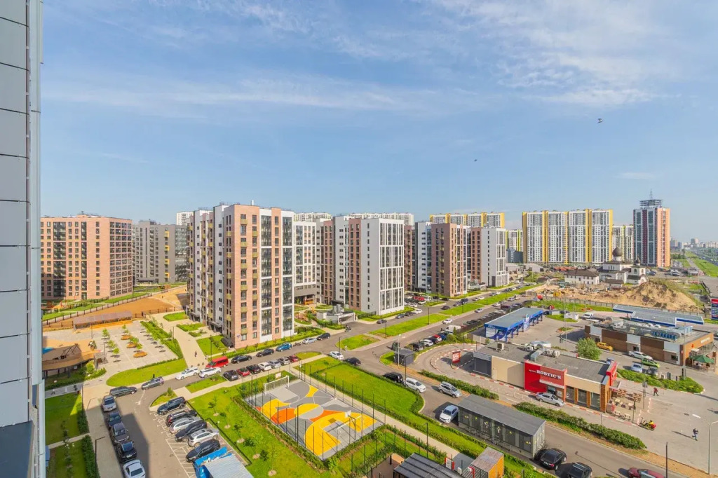 Квартира Студия с Балконом у Карьера на Парашютной 77/1