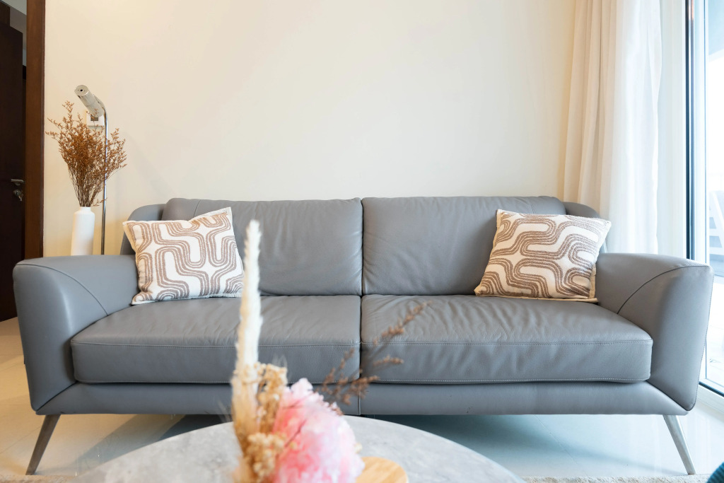 Апартаменты Keyrock Chic 2BR Escape Pool & Lake View