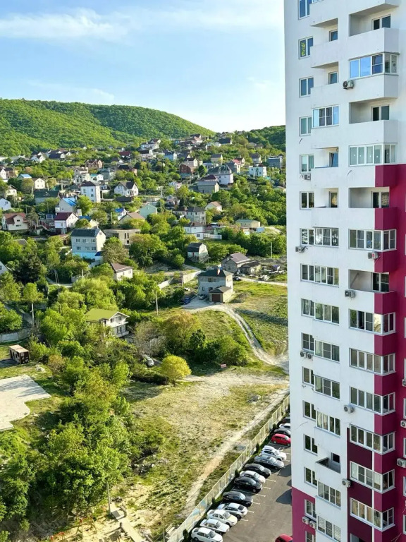 Квартира с балконом