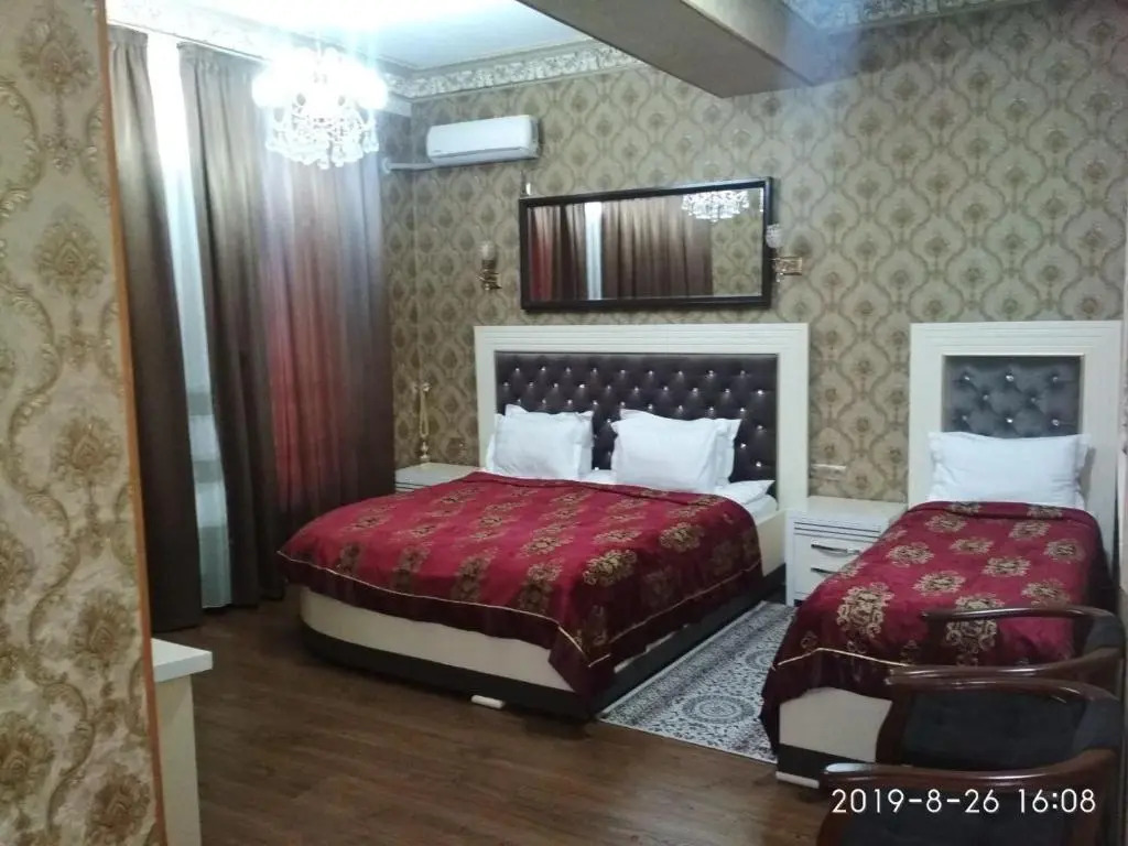 Edem Plaza Hotel