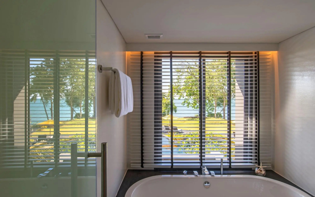 The ShellSea Krabi I Luxury Beach Front Resort & Pool Villa