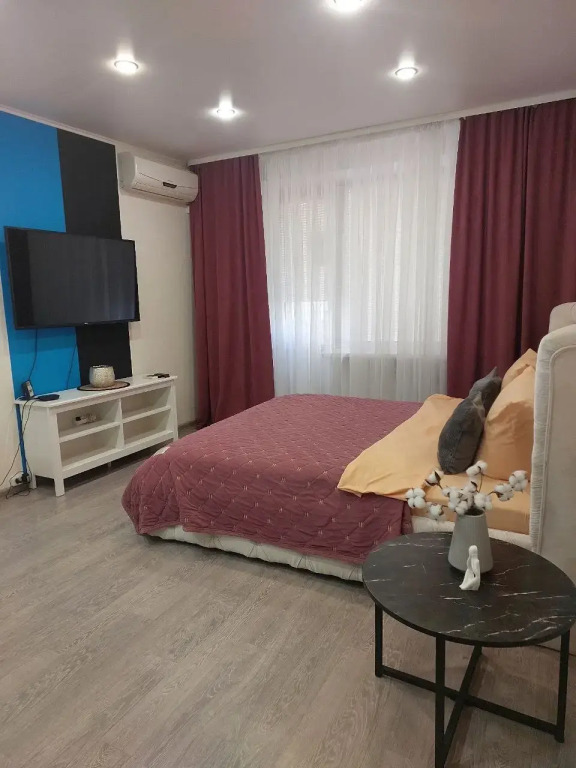 Квартира Двухкомнатная 50 м²