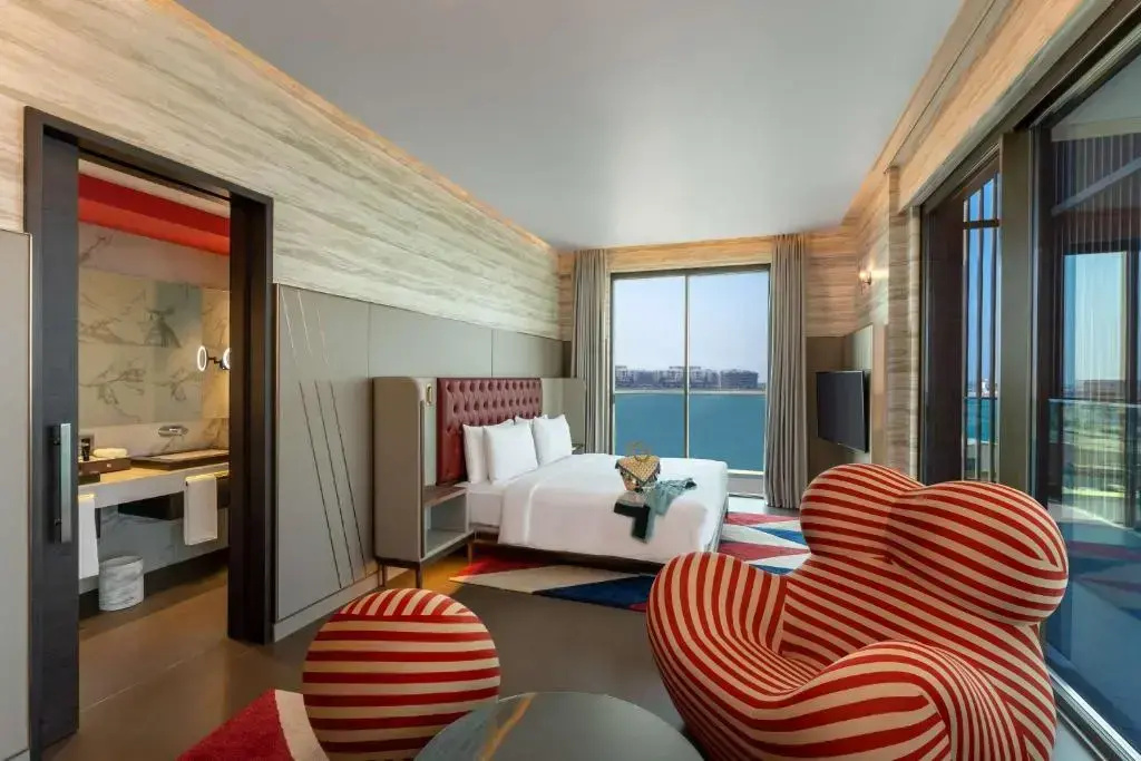 Отель Hyatt Centric Jumeirah Dubai