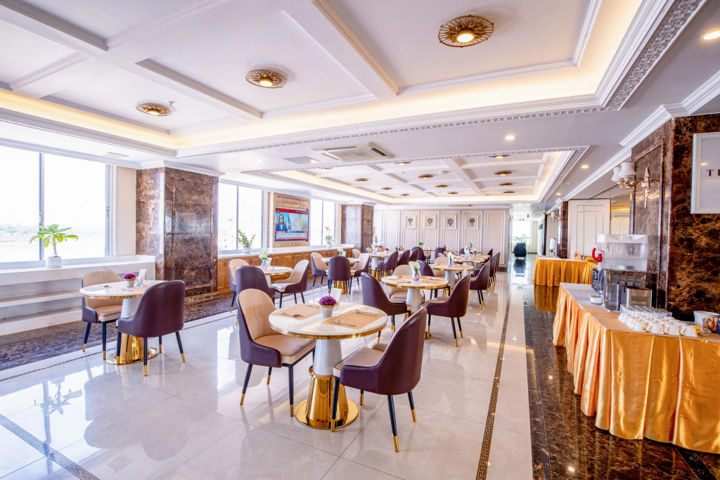 ST Hotel Wattay Airport