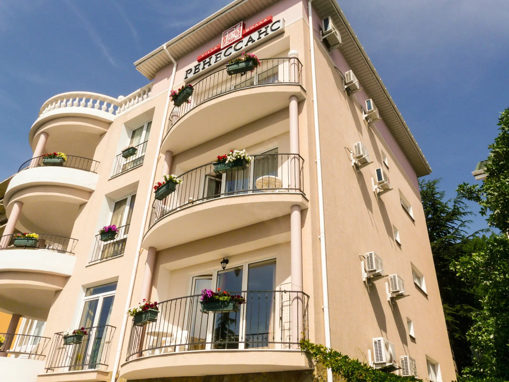Renessance Villa