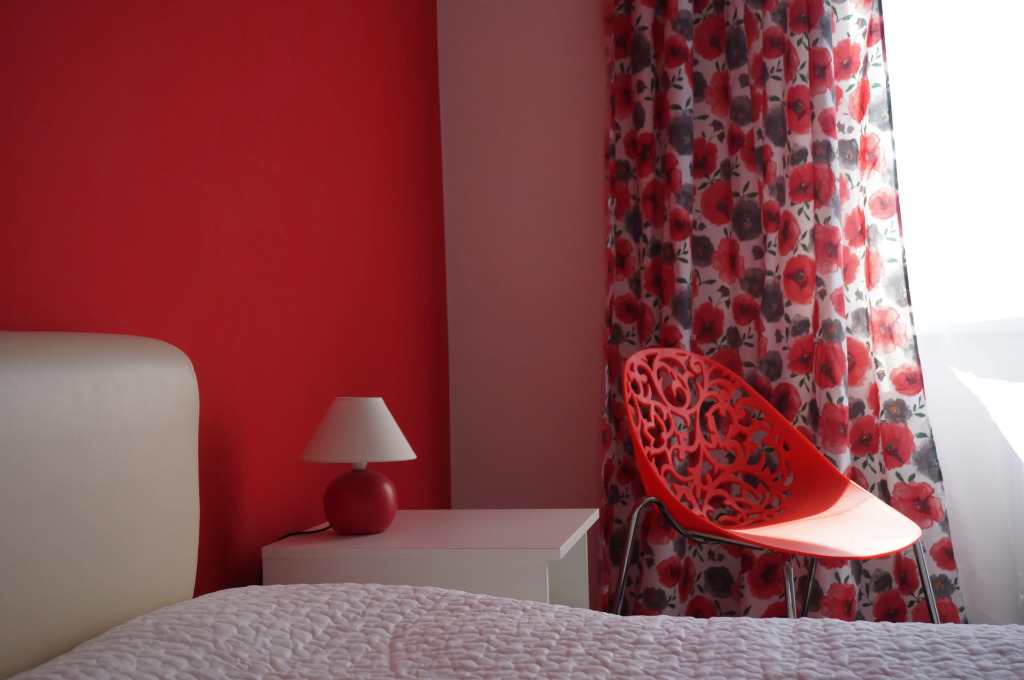 Квартира Red Wall
