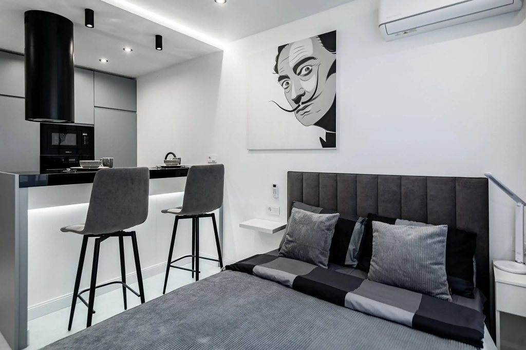 Rusapartments на Романовской 17