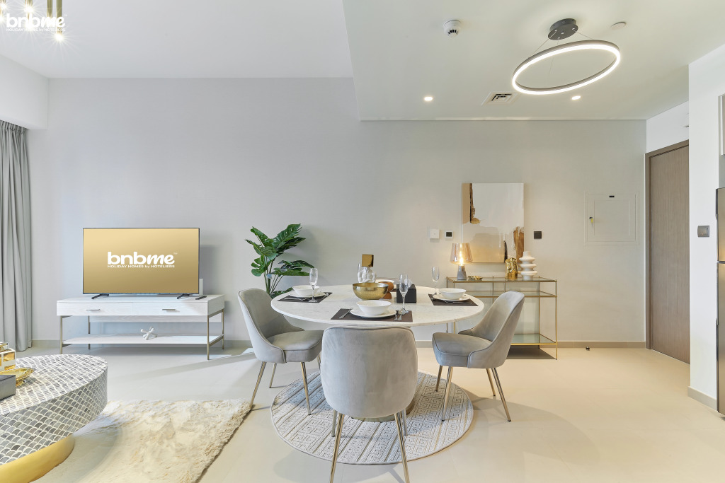 Апартаменты bnbmehomes | Urban Oasis | 1 BR Apt in Act Two- 1304