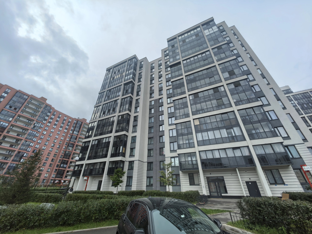 Квартира Yourhome на Арцеуловской аллее 15