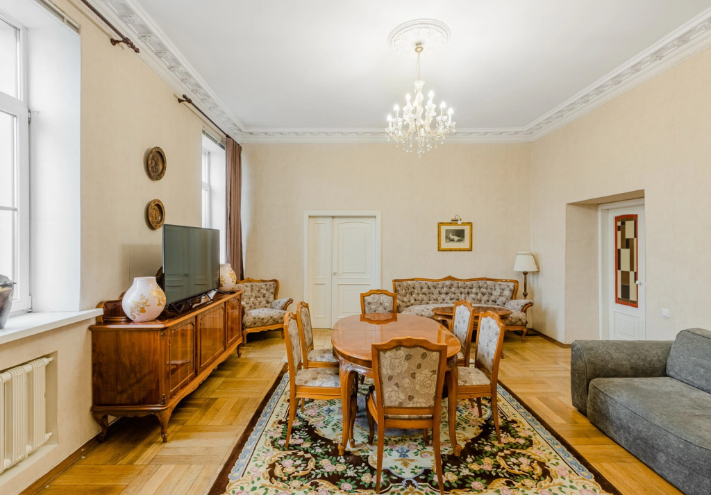 Апартаменты SpbStay Вознесенский 3/5