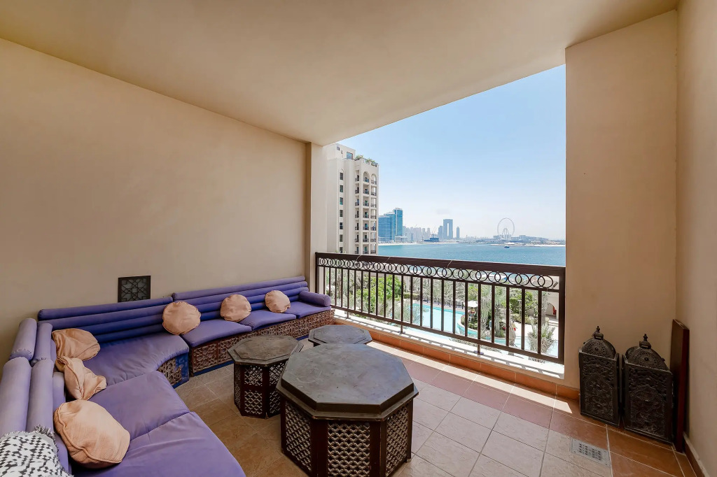Апартаменты 2b Fairmont Residence Palm Jumeira sea view