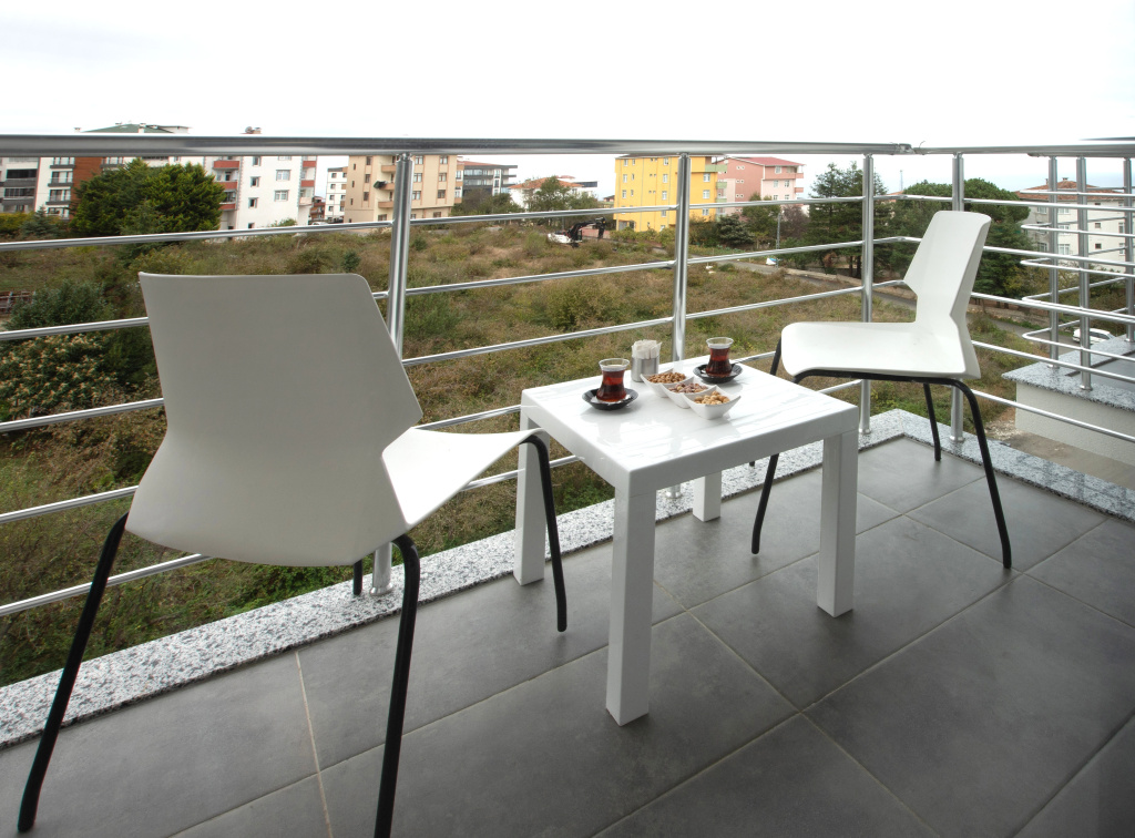 First Joy Hotel