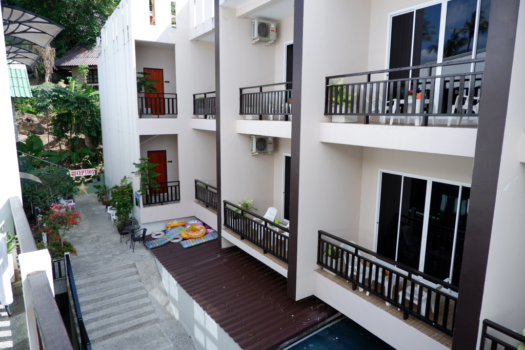 Kata Beachwalk Hotel and Bungalows