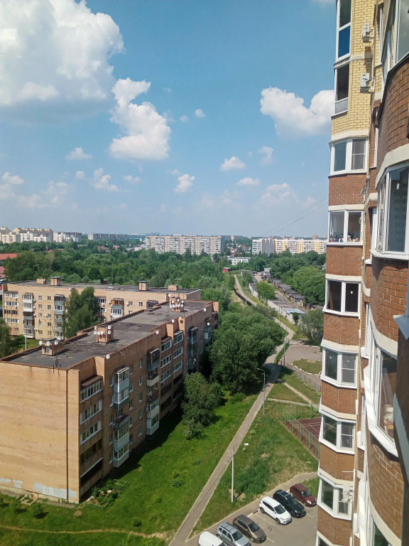 Квартира Вместительная двухкомнатная