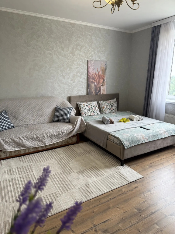 Uyutnaya Na Letnem Ozere Flat