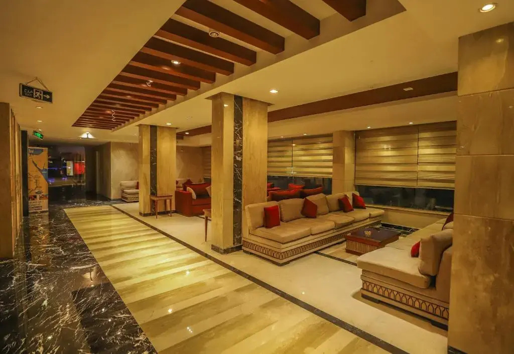 Курортный отель Tiba Pyramids Hotel Resort