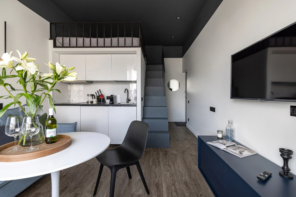 Квартира Двухуровневые апартаменты PITER APARMENTS на Лиговском