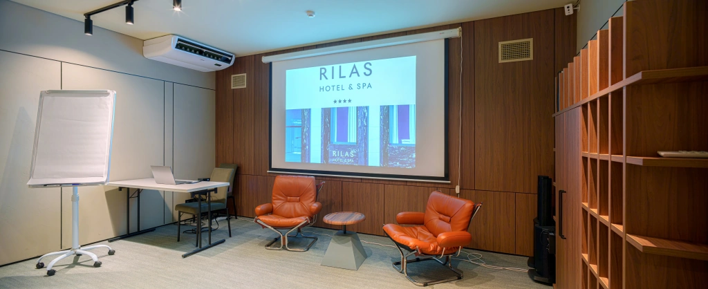4 ★ Rilas Hotel